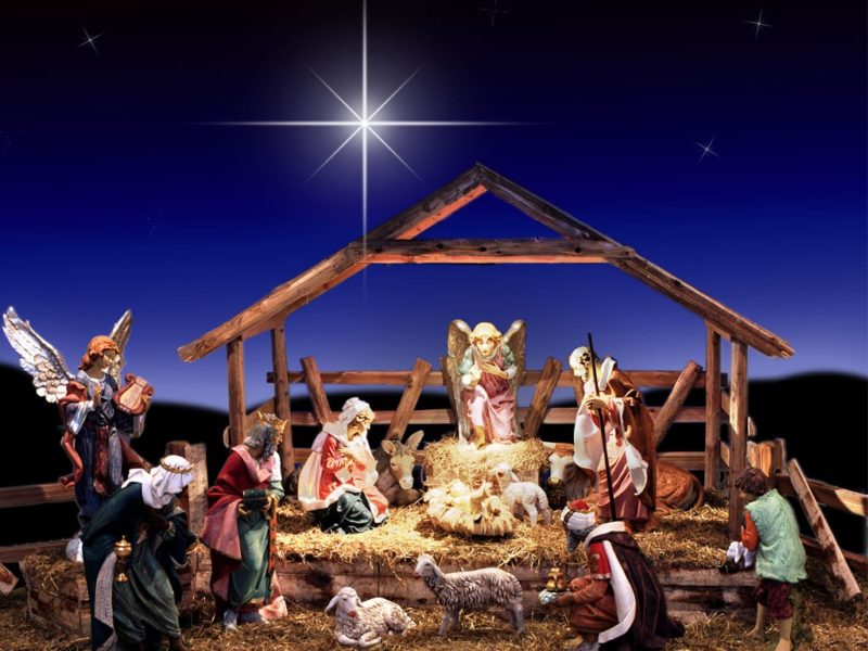 Giáng sinh Chúa: Hãy cùng tận hưởng không khí Noel năm nay với hình ảnh Giáng sinh Chúa. Chúa Giáng sinh đem lại cho chúng ta niềm vui, bình an và hy vọng. Hình ảnh này sẽ giúp bạn nhớ đến tình yêu của Chúa và cảm nhận tình người trong dịp lễ này.